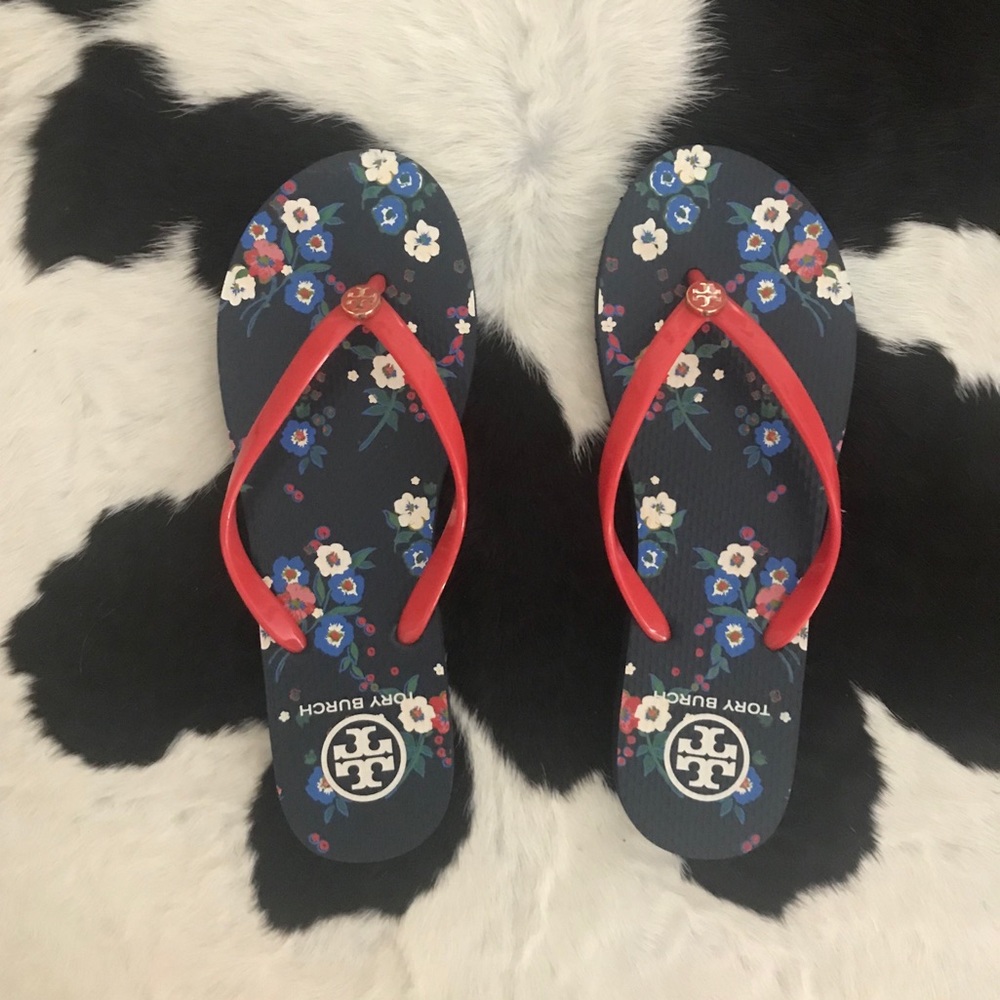 Tory Burch Printed Thin Flip Flops/Sandals